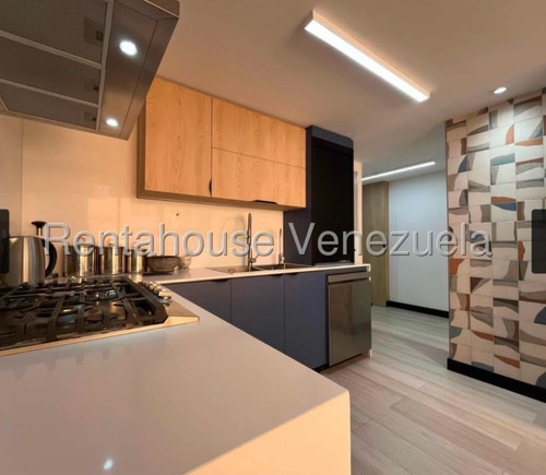 Apartamento En Venta. Urb. Campo Alegre. Cdo 25-14958