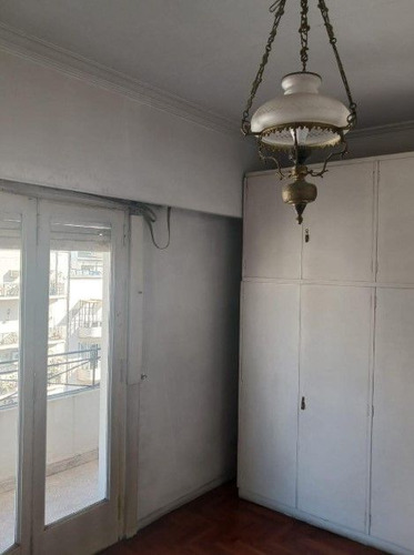 Av Rivadavia 6000 9º Caballito 3amb C/dep Y Balc U$ 225.000