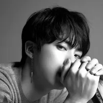 Comprar 1 Arete Jin Rj Dna Bts Kpop Coreano Metálico Bt21