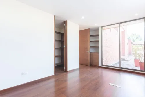 Casa En Venta En Guaymaral. Cod V4316