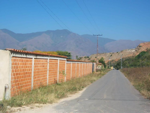 Fany Villasmil Vende Terreno Mini Granja Las Morochas