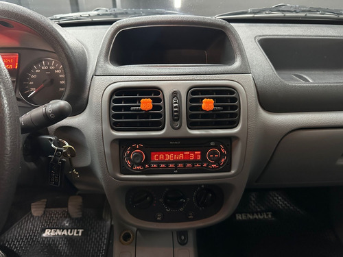 Renault Clio 2 F2 1.2 5 P. PACK PLUS