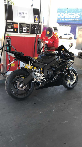 Yamaha R6