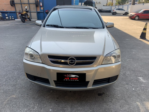 Imagem 2 de 10 de 2005 Chevrolet Astra