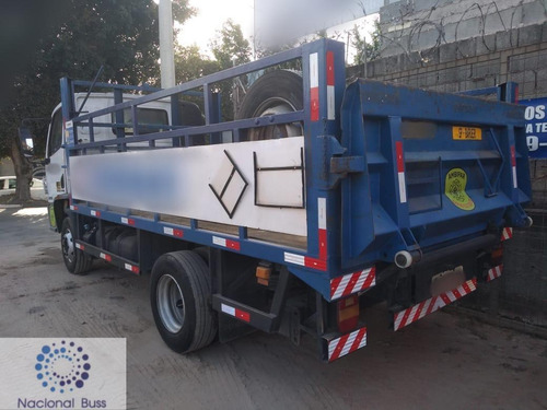 Imagem 2 de 4 de Carroceria Para Transporte De Gas Com Plataforma