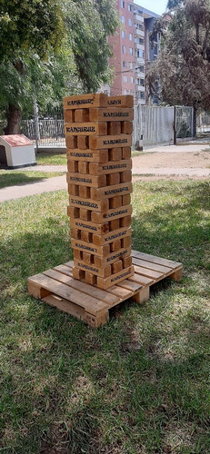 Imagen 3 de 5 de Arriendos Jenga Gigante, Taca Tacas, Mesas De Hockey Y Mas..