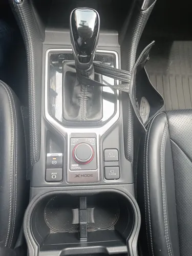 Forester Hibrida 4x4 Elite Eyesigth, Full