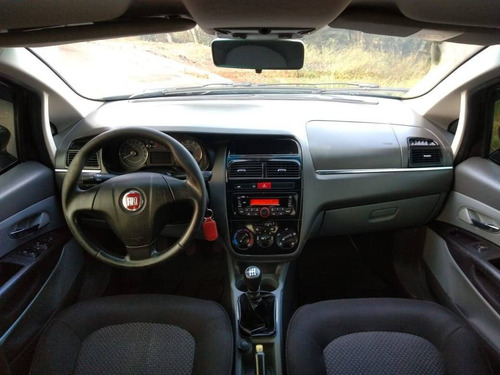 Fiat Linea 1.8 Essence 16v Flex 4p Manual