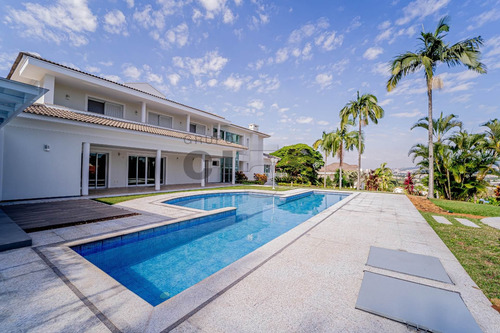 Imagem 2 de 15 de Casa A Venda Com 4 Quartos - Suítes, Piscina Em Alphaville - 315