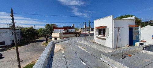 Imagen 18 de 19 de Casa 4 Dormitorios Con Patio Y Cochera - Don Bosco