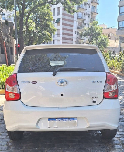 Toyota Etios 1.5 Xs