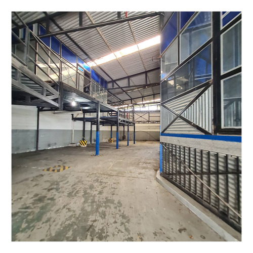 Imagen 8 de 9 de Alquilo Galpon 1045m2 4h/6b/10p Carrizal