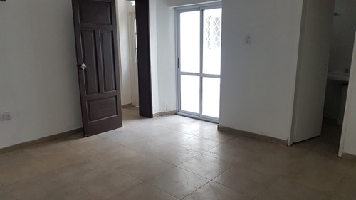 Imagen 9 de 14 de Departamento Tipo Casa En Venta En Lomas De Zamora Oeste