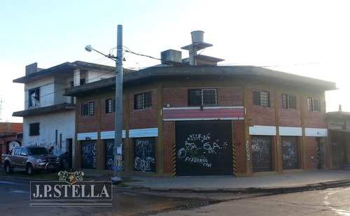 Local Comercial 233 M²   Dpto 4 Amb. A Terminar - Ideal Inversor - Ituzaingó