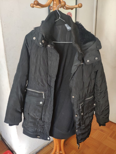 Campera Everlast Mujer Tala 10 Con Capucha Por San Telmo (Usado)