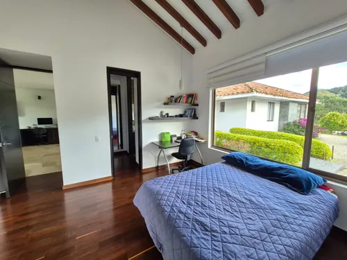 Finca En Venta En Vereda Las Palmas. Cod V12660