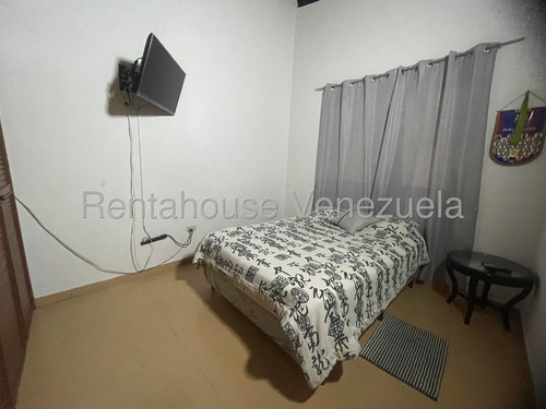 Dennymar Vende Hermosa Casa En Urbanizacion De Cabudare