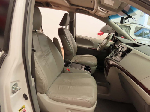 Imagen 6 de 11 de Toyota Sienna Xle Piel 2012 Blanca