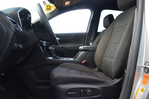 Imagen 12 de 15 de Chevrolet Equinox B 2018 Plata