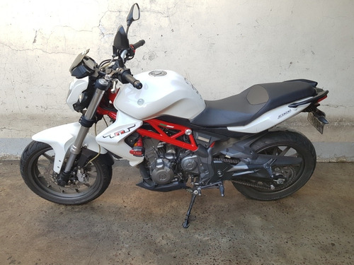 Benelli Tnt 300