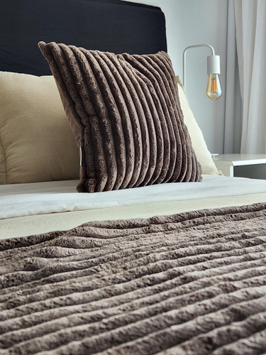 Almohadones Soft Canelon 40 X 40 Desmontable Lavable Piel