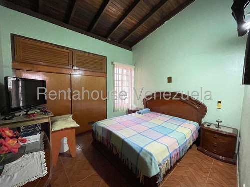 Casa En Venta Urb Araguama Country Maracay Los Samanes Urbanismo Seguro Por Parque Infantil Y Pozo De Agua Kg:25-16988