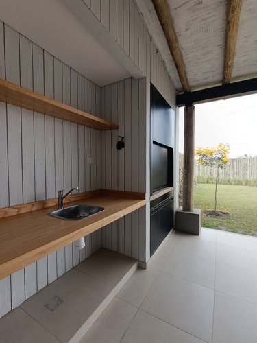 Vendo Casa En Housing La Cercania