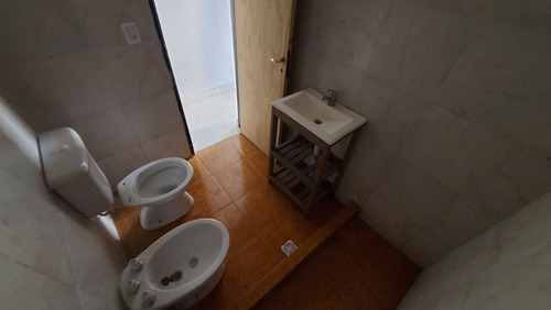 Casa En Venta En Carmen De Areco