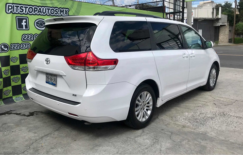 Imagen 8 de 13 de Toyota Sienna 2014 3.5 Xle Mt