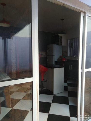 Imagem 8 de 30 de Casa Em Barueri - São Paulo - Ca0365_suit