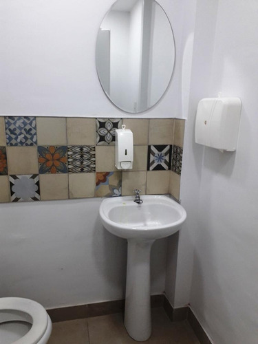 Imagen 8 de 23 de Local En Venta