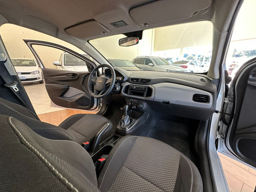 Chevrolet Onix HATCH Joy 1.0 8V Flex 5p Mec.