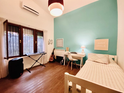 Casa En Venta De 3 Dormitorios En Playa Mansa