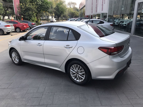 Imagen 7 de 15 de Kia Rio 2019 1.6 Sedan Lx At