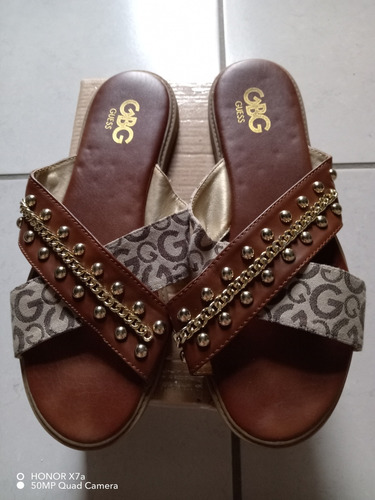 Sandalias Cafe Y Beige Gueess 8 1/2m D Mujer 