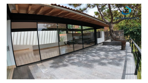 Imagen 14 de 30 de Venta Casa Valle De Bravo, México