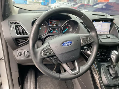 Ford Escape 2.0 titaum 4x2