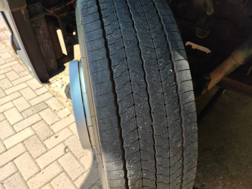 Imagem 11 de 15 de Caminhao Vw 24250 6x2 (truck) 2010/2010 (vt)