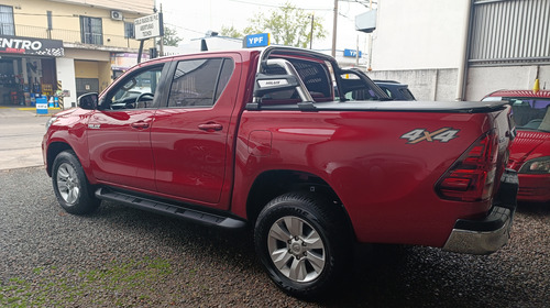 Toyota Hilux Pick-Up 2.8 Cd Srv 177cv 4x4