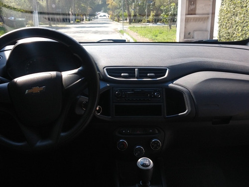 Imagem 9 de 11 de Chevrolet Onix 2018 1.0 Lt 5p