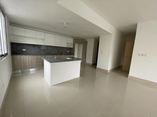 Imagen 8 de 9 de Apartamento Listo En Exclusivo Sector De Evaristo Morales, Con Calle Tranquila, Zona Muy Agradable.