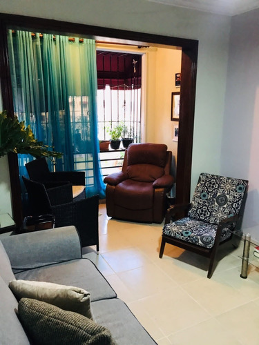 Vendo De Oportunidad Apartamento En Residencial Pablo Mella Morales, 1ra Etapa, Km18 Aut. Duarte, Santo Domingo Oeste, República Dominicana