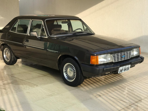 Imagem 8 de 14 de Chevrolet Opala Comodoro