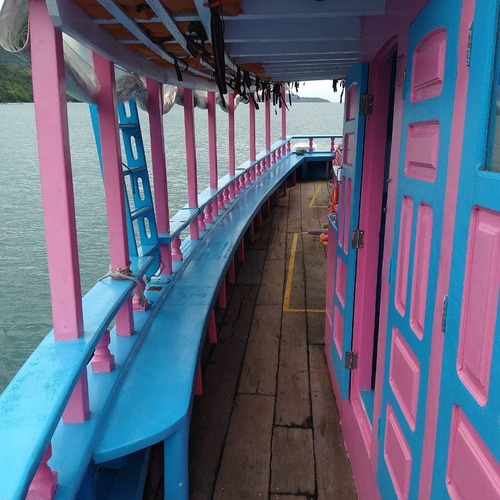 Escuna Trasporte De Passage