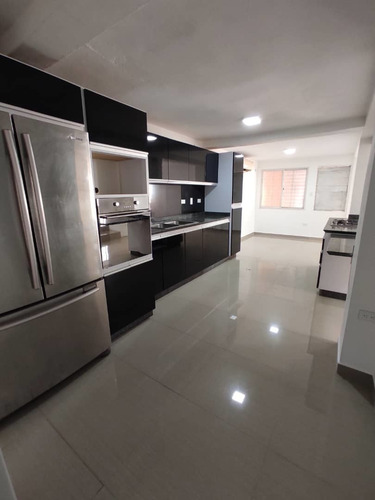 Imagen 6 de 10 de Town House Trigal Norte Gabriela 04121324237