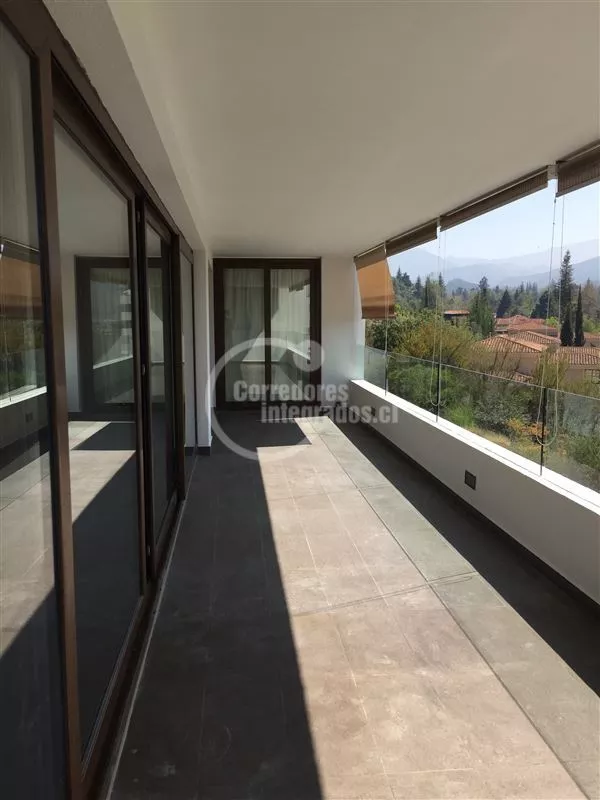 Departamento En Venta 4 Dormitorios Lo Barnechea Jardin Priv