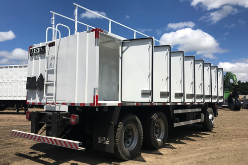 Imagem 4 de 7 de Caminhão Vm 270 6x4 Novo Com Comboio 10.000l Aizi