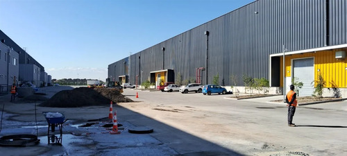 Arriendo Bodega Industrial El Noviciado