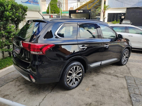 Mitsubishi Outlander 3.0 GT 4X4 V6 24V GASOLINA 4P AUTOMÁTICO