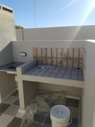 Imagen 10 de 30 de Departamento Duplex 2 Dormitorios Balcón Al Frente Y Terraza Exclusiva - Luis Agote